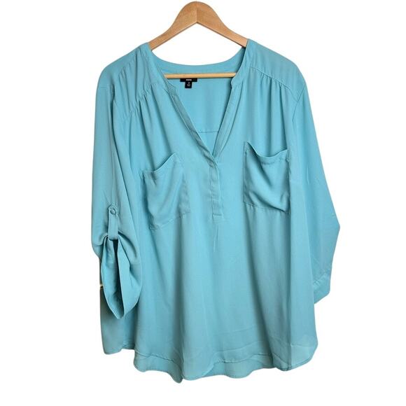 Torrid Harper Blouse Sz 3 Aqua Blue Roll Tab Sleeve V-Neck Pocket Top Plus Size - Picture 3 of 7